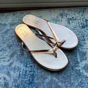 LC Lauren Conrad flip flops